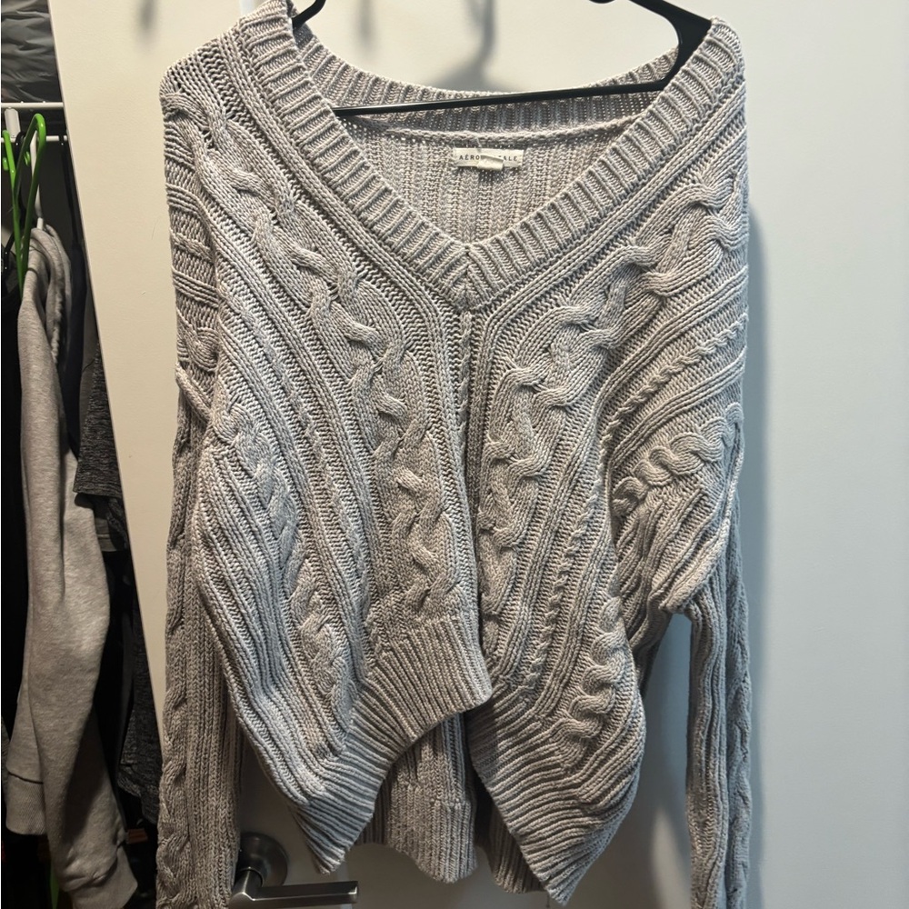 Aeropostale Light Gray Cable Knit V-Neck Sweater